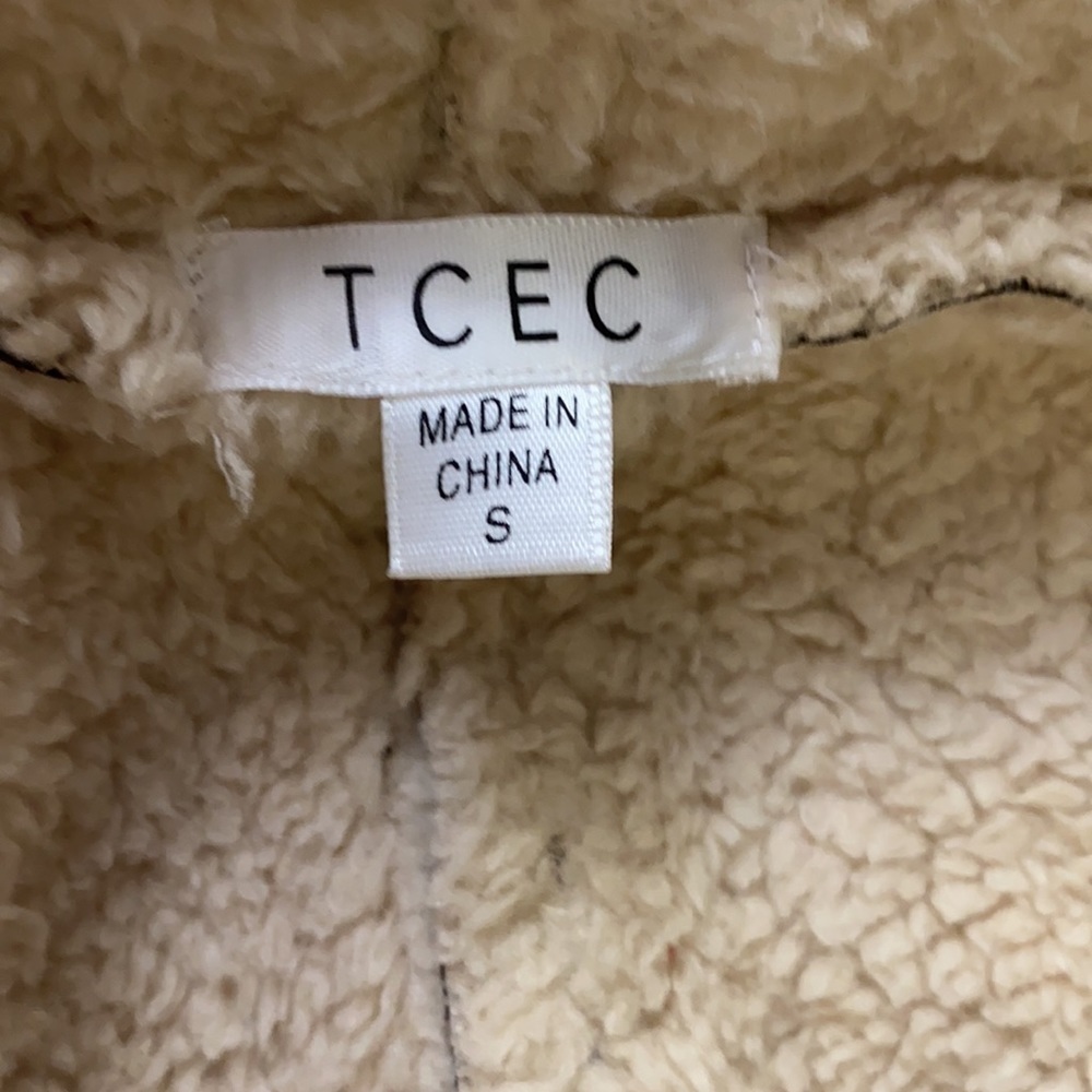 TCEC Sherpa Lining Brown Sleeveless Vest - Picture 5 of 5